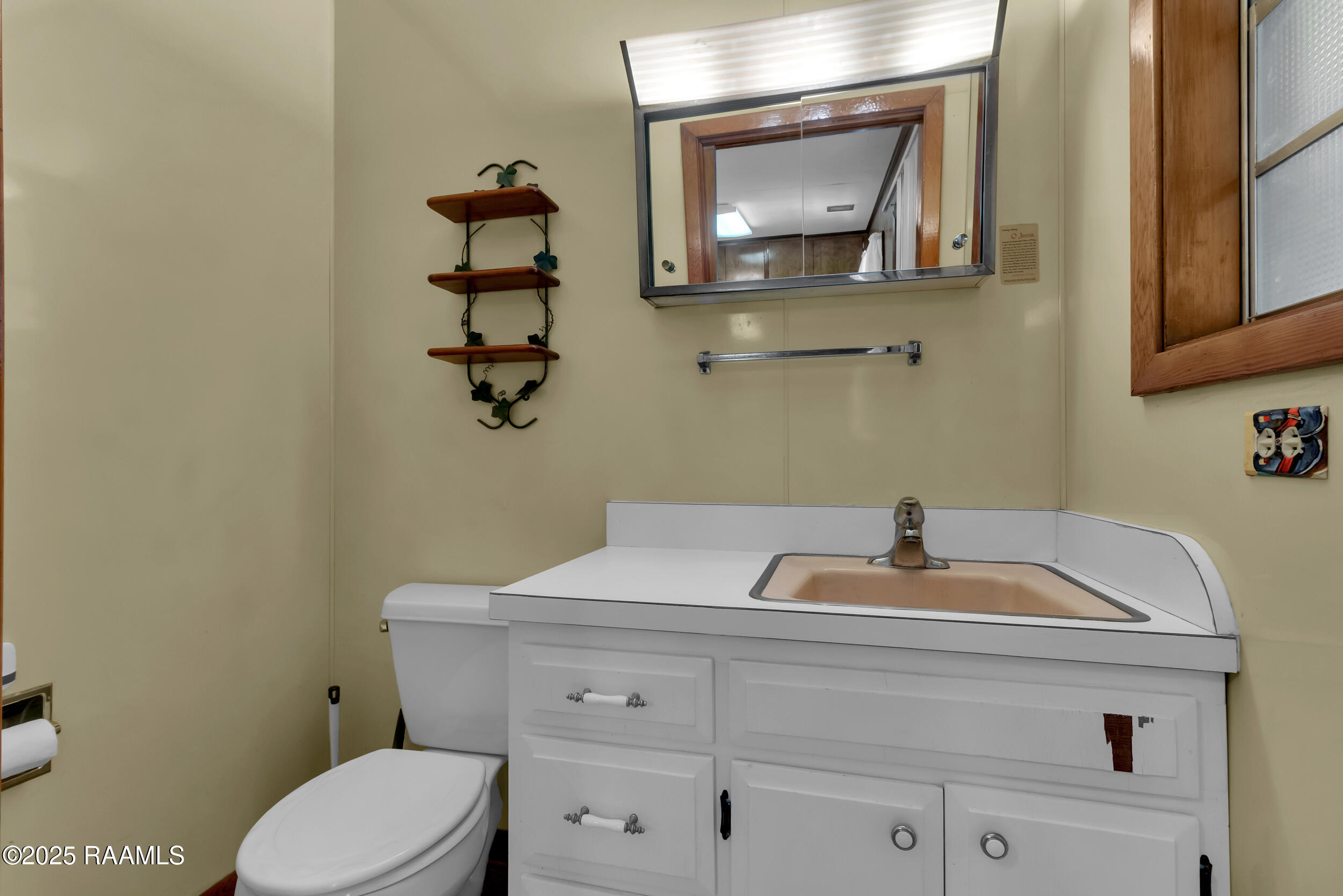 617 Cemetery Road St. Martinville, LA 70582 - Photo 27 of 38 1/2 Bath