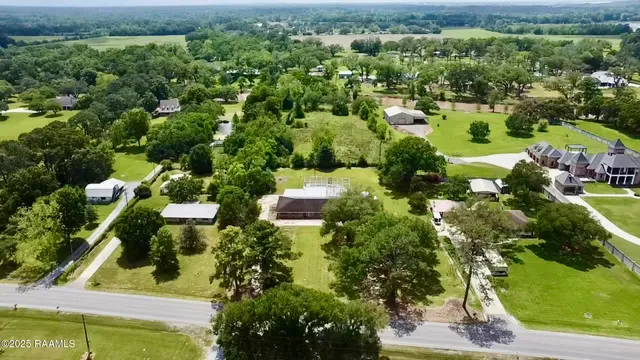 $339,900 | 617 Cemetery Road, St. Martinville, LA 70582