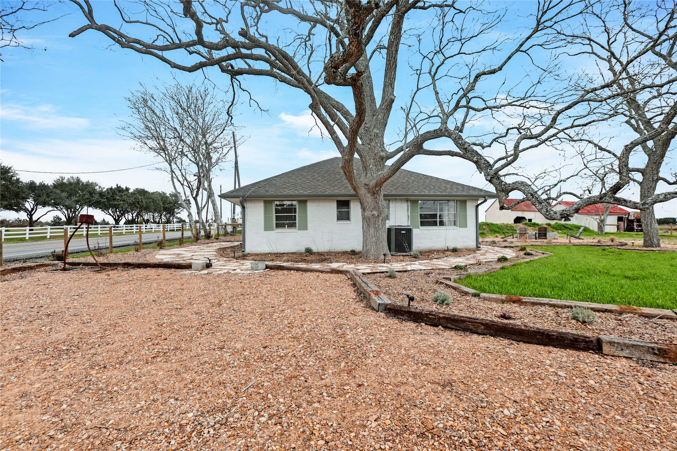 9252 Farm To Market Road 949 Cat Spring, TX 78933 - Photo 22 of 24