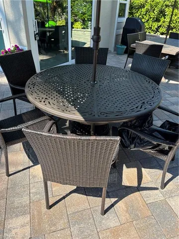 $749,000 | 4895 Southern Breeze Drive, Naples, FL 34114