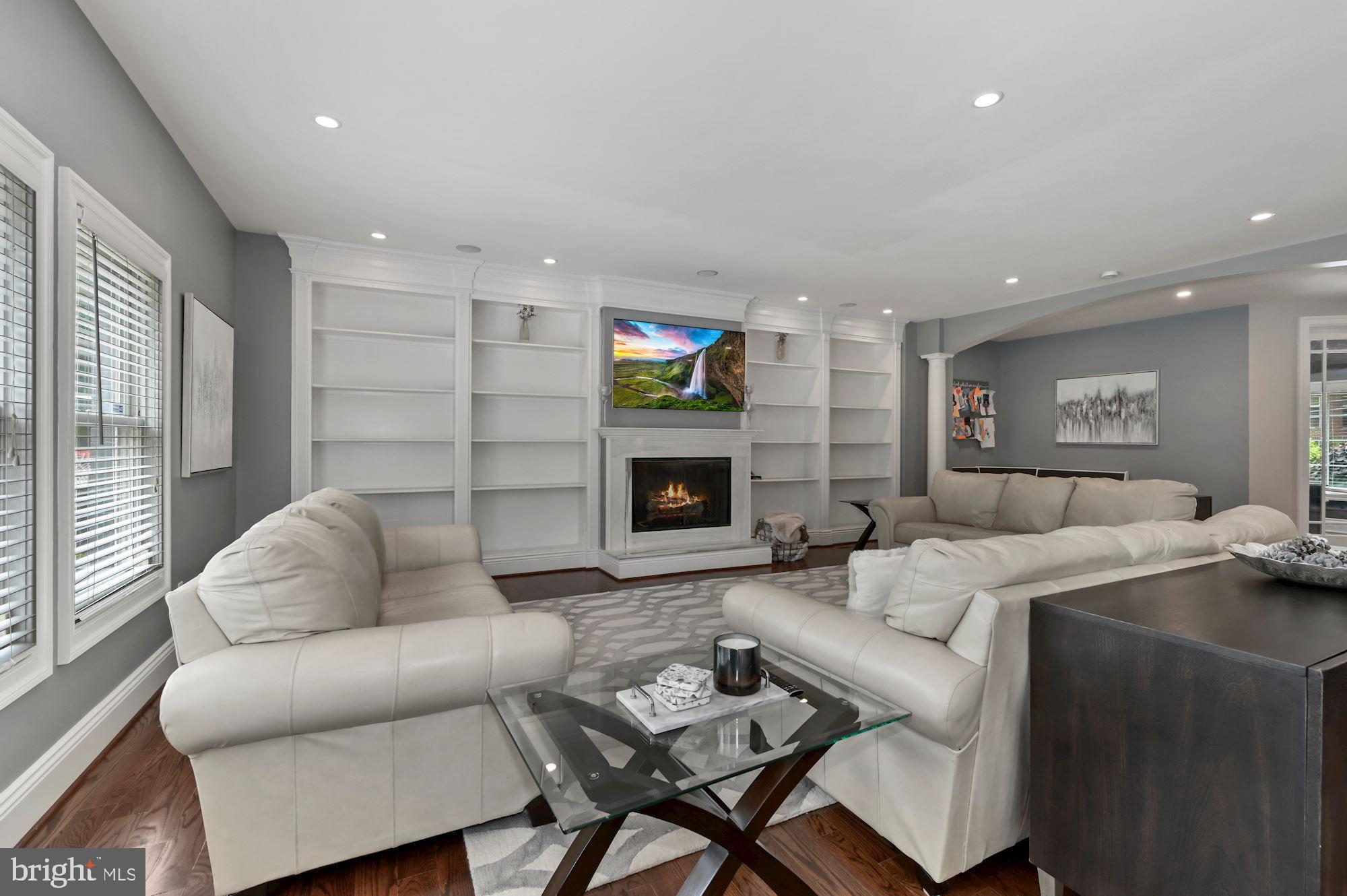 6005 Selvyn Road Bethesda, MD 20817 - Photo 22 of 65 Family Room