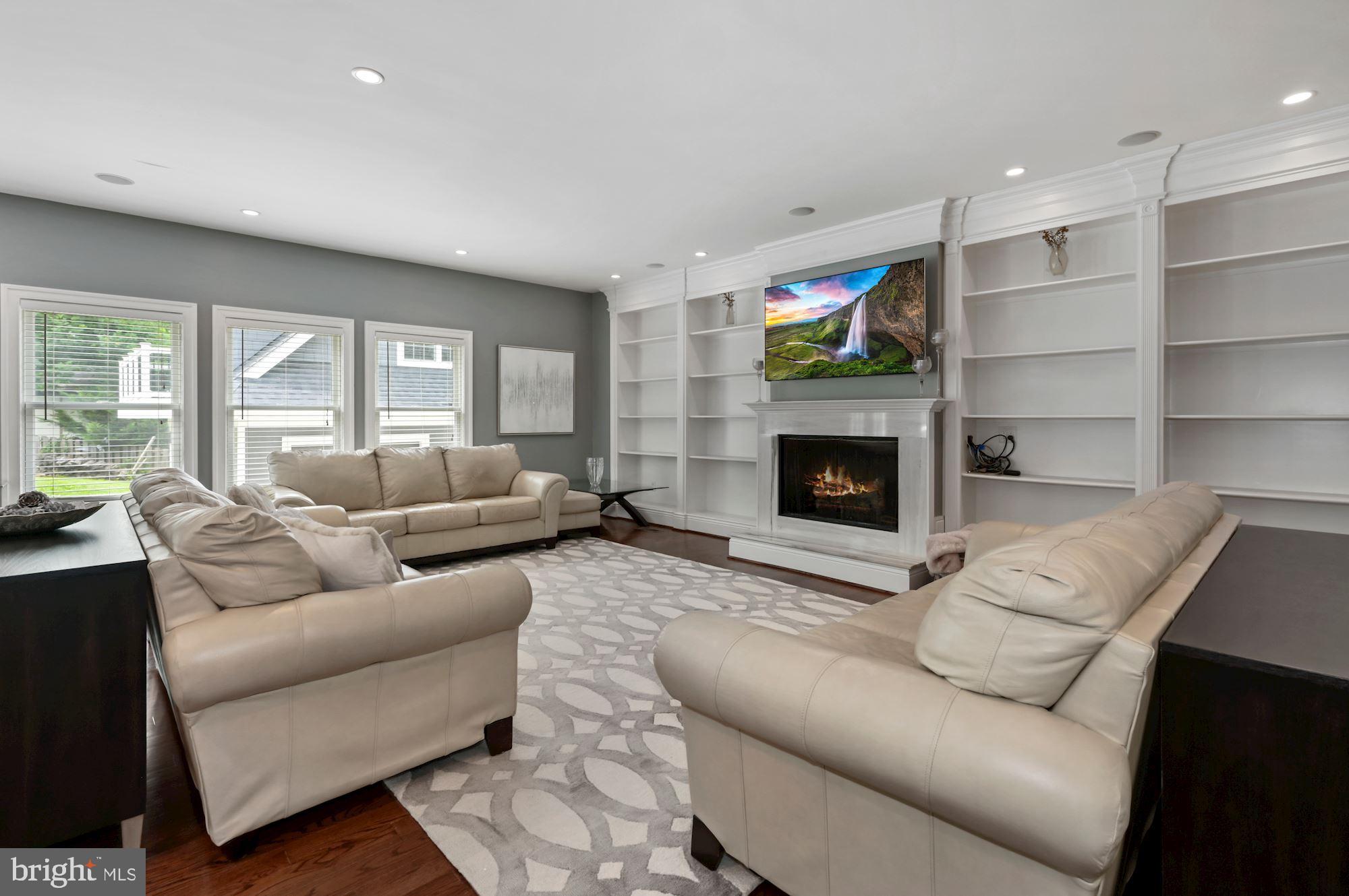 6005 Selvyn Road Bethesda, MD 20817 - Photo 23 of 65 Family Room w/ Large Windows to Rear Yard