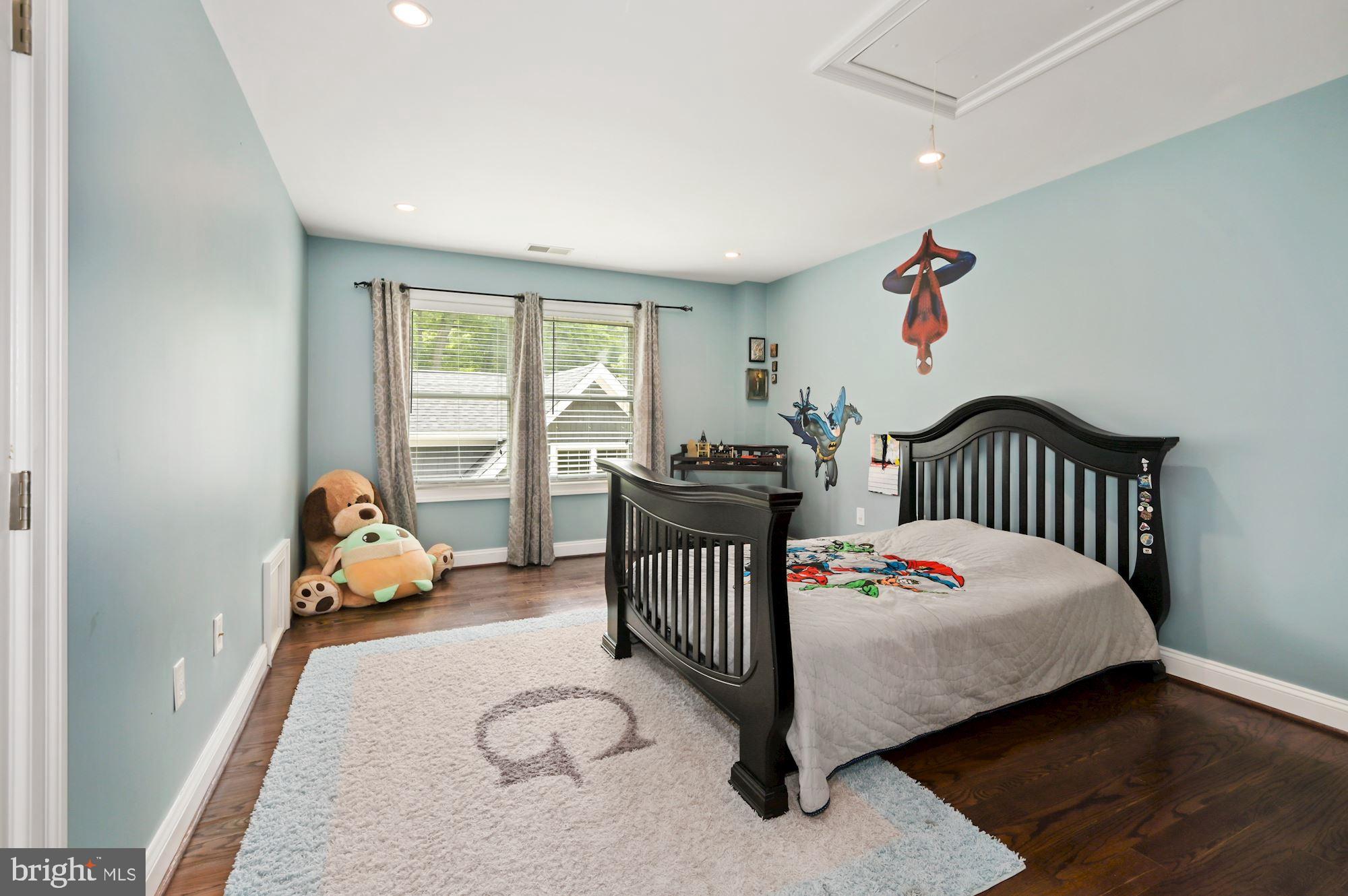 6005 Selvyn Road Bethesda, MD 20817 - Photo 37 of 65 Secondary Bedroom (Facing Rear)