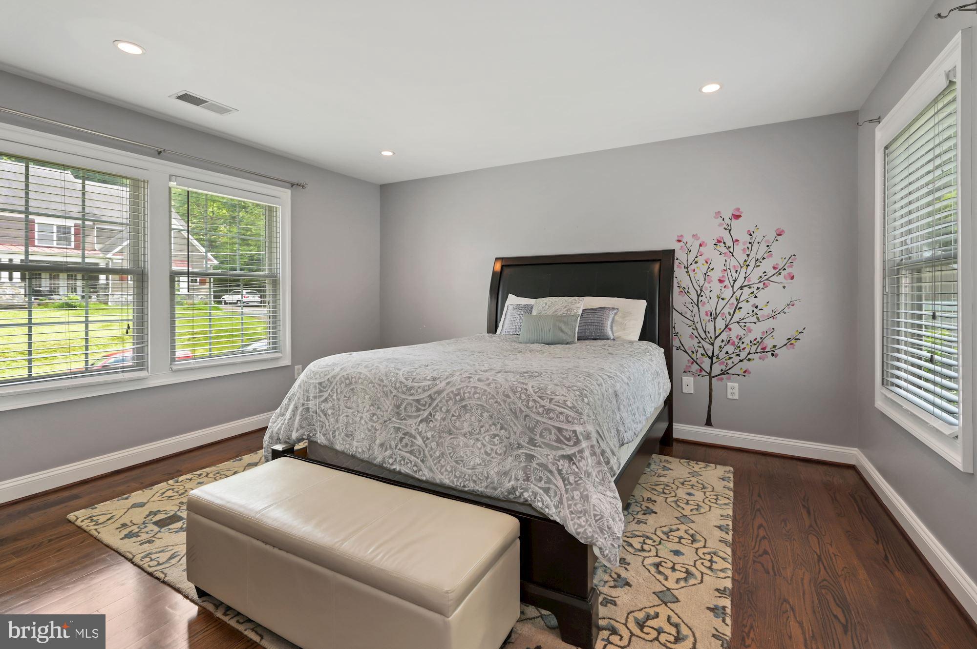 6005 Selvyn Road Bethesda, MD 20817 - Photo 39 of 65 Secondary Bedroom #2