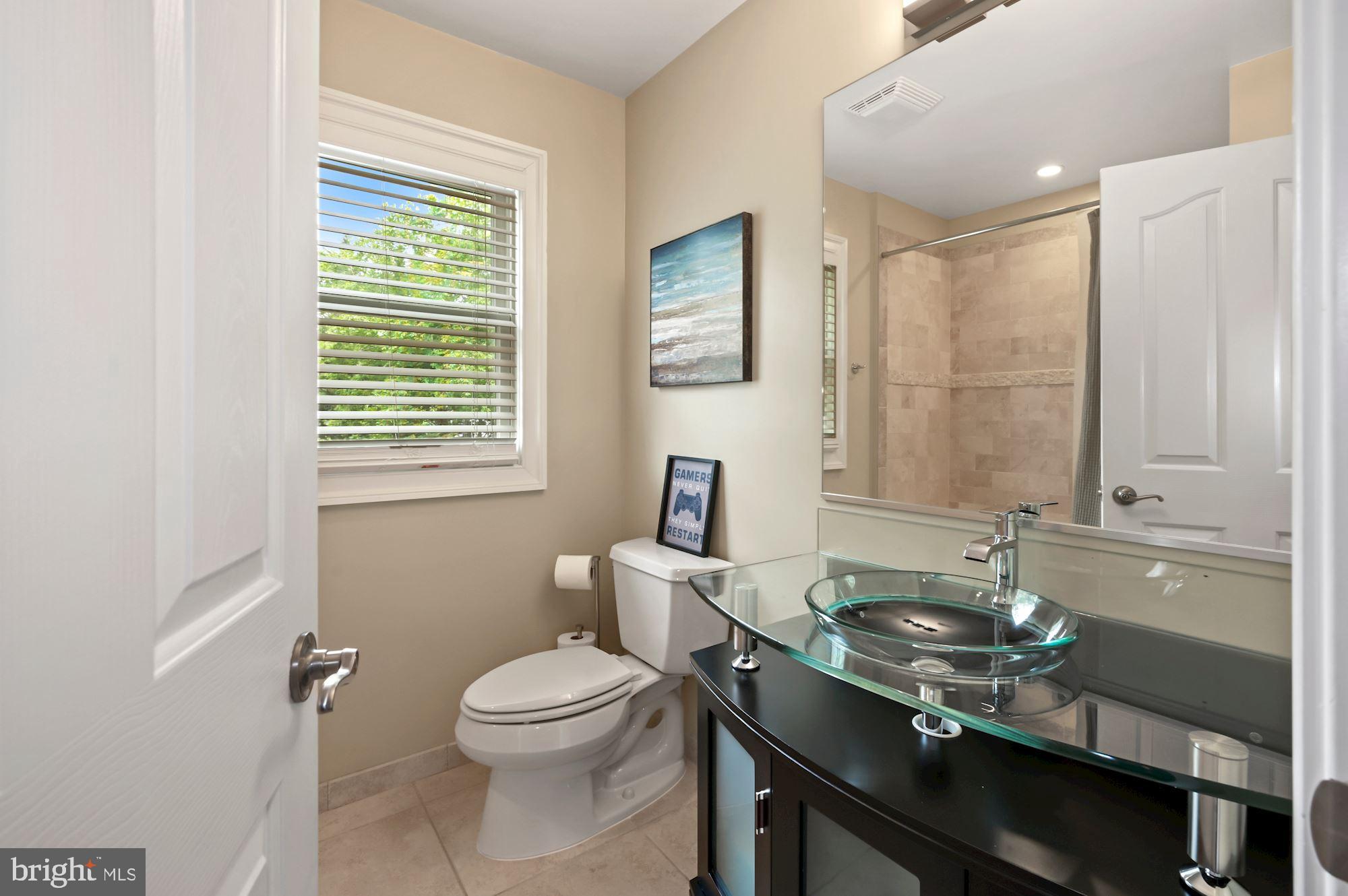 6005 Selvyn Road Bethesda, MD 20817 - Photo 42 of 65 Upper Level Bathroom #2