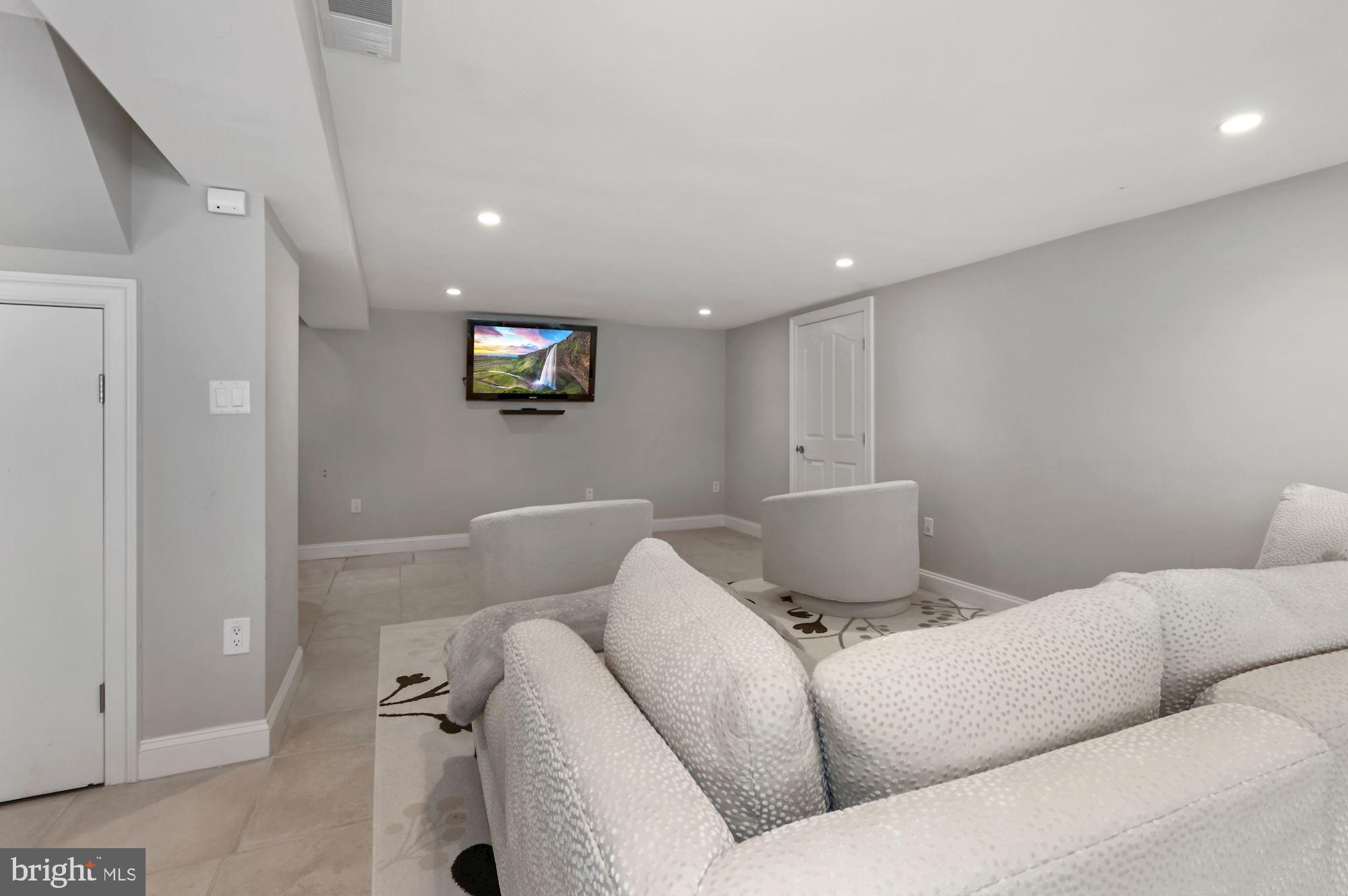 6005 Selvyn Road Bethesda, MD 20817 - Photo 49 of 65 Lower Level Rec Room
