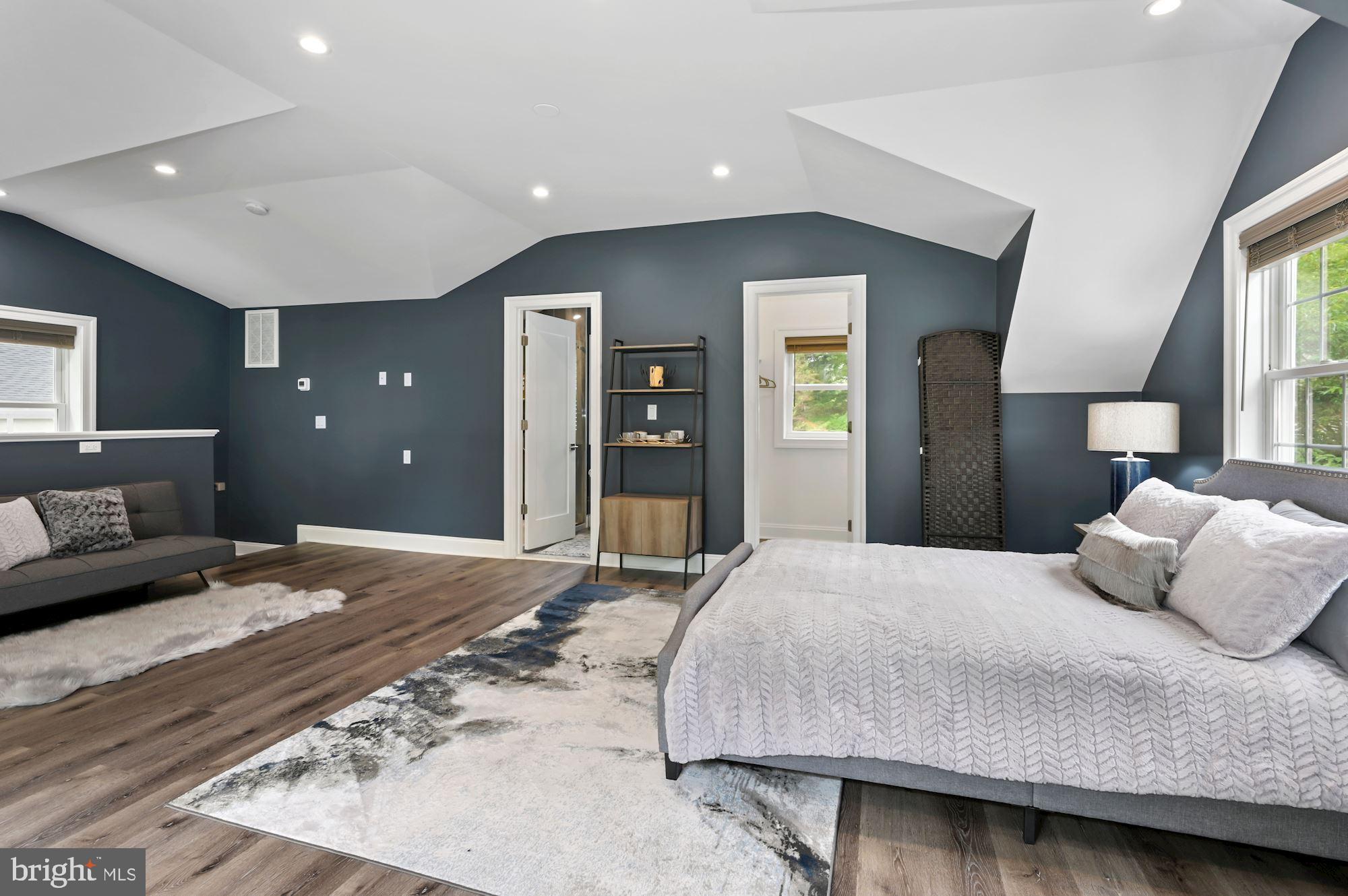 6005 Selvyn Road Bethesda, MD 20817 - Photo 54 of 65 Upper Level w/ Full Bathroom + Walk-In Closet