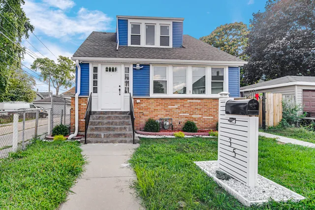 $294,900 | 35 South 16th Avenue, Maywood, IL 60153