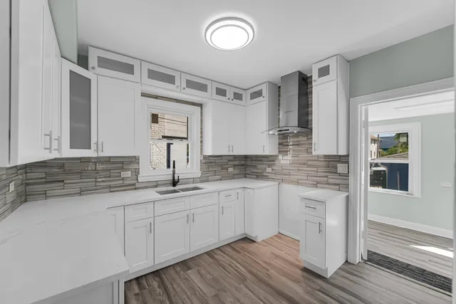 $294,900 | 35 South 16th Avenue, Maywood, IL 60153