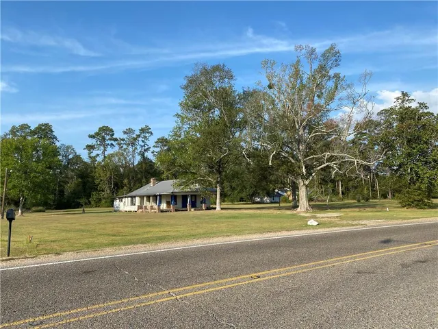 $275,000 | 27218 Highway 42, Springfield, LA 70462