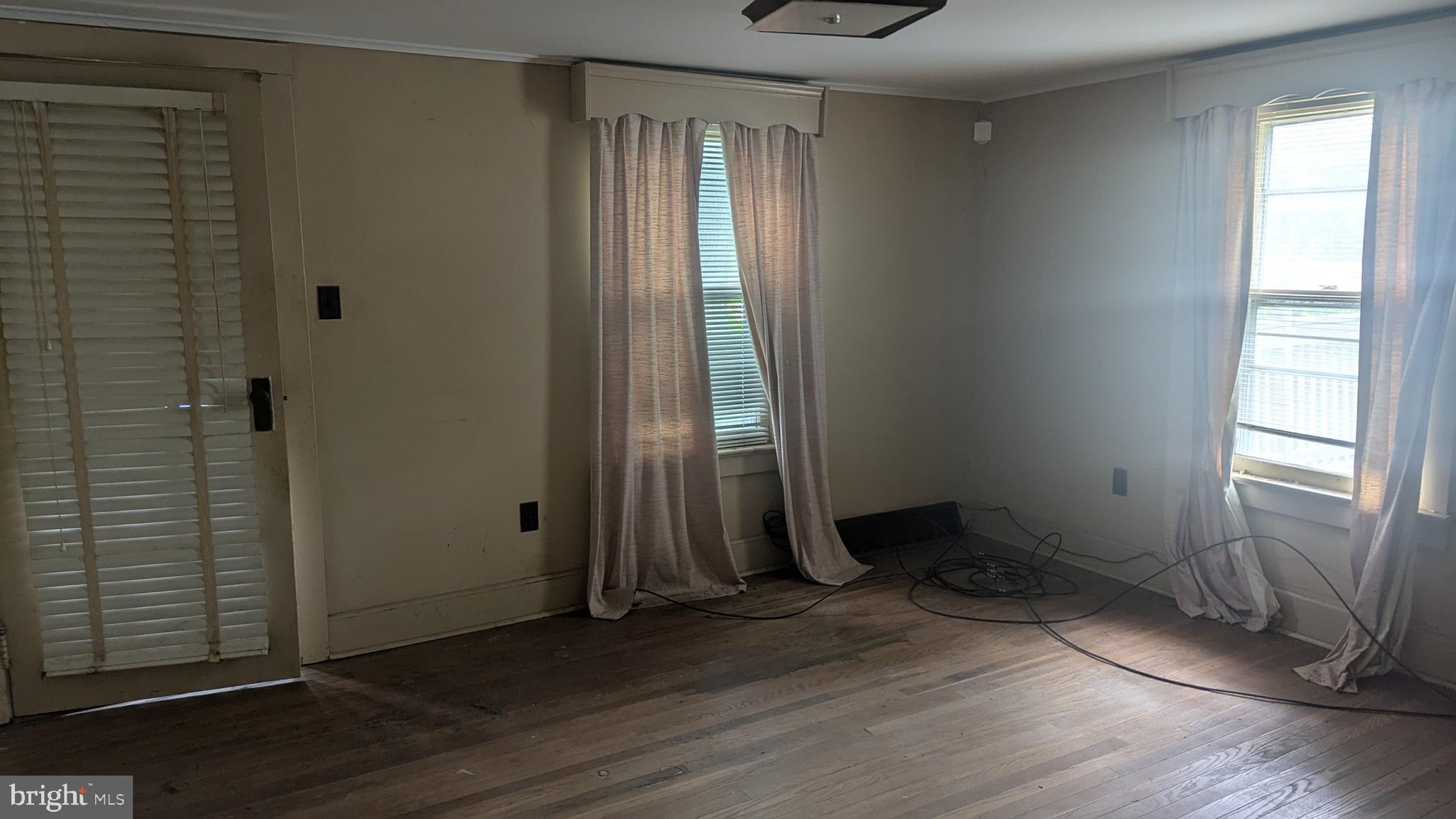 326 Fenwick Road Pilesgrove, NJ 08098 - Photo 13 of 27