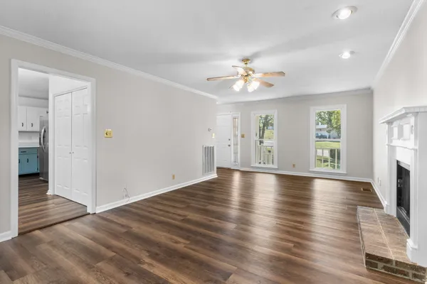 $1,795 | 383 Bosca Court, Clarksville, TN 37040