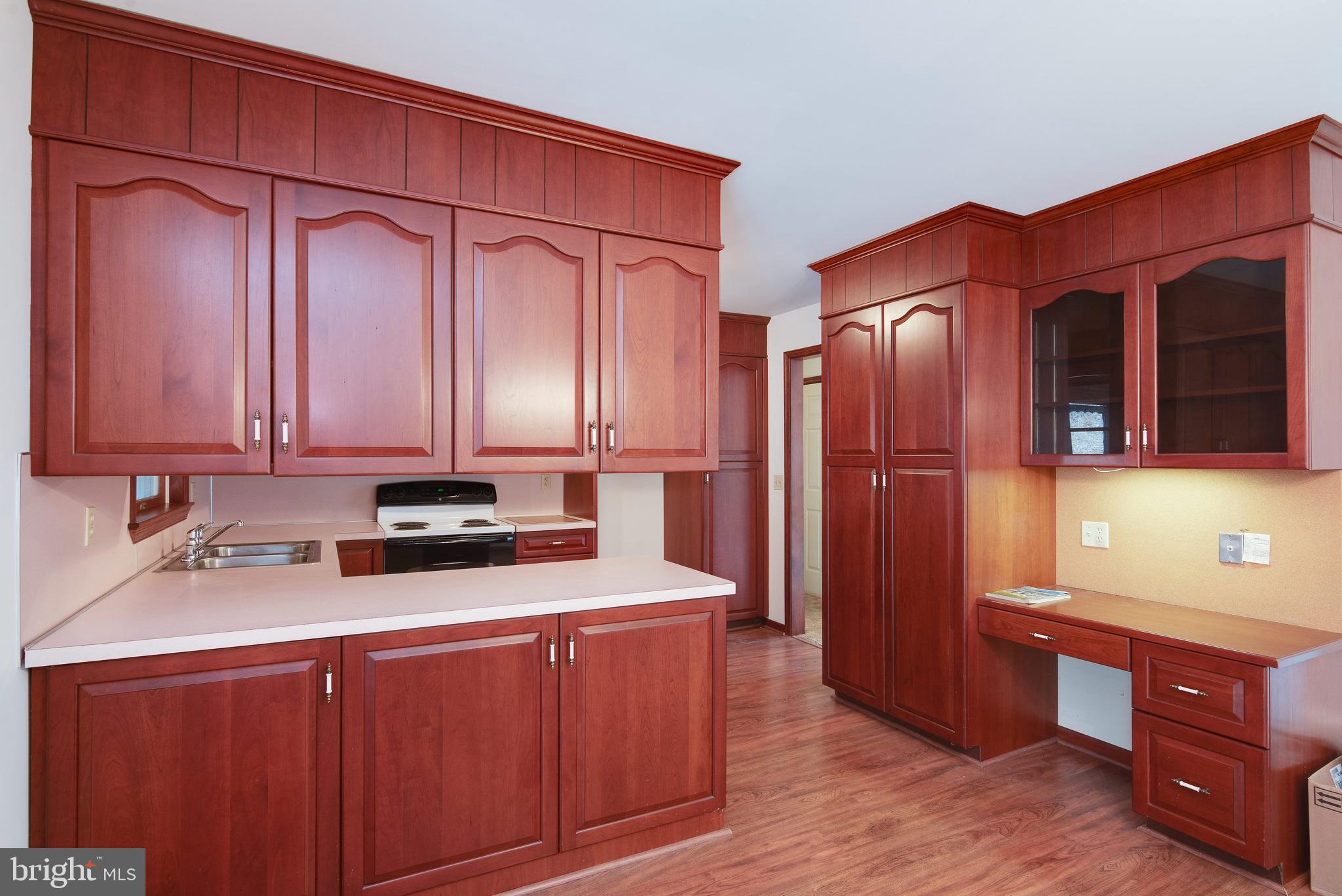 340 Witmer Road Mohnton, PA 19540 - Photo 17 of 35 Kitchen