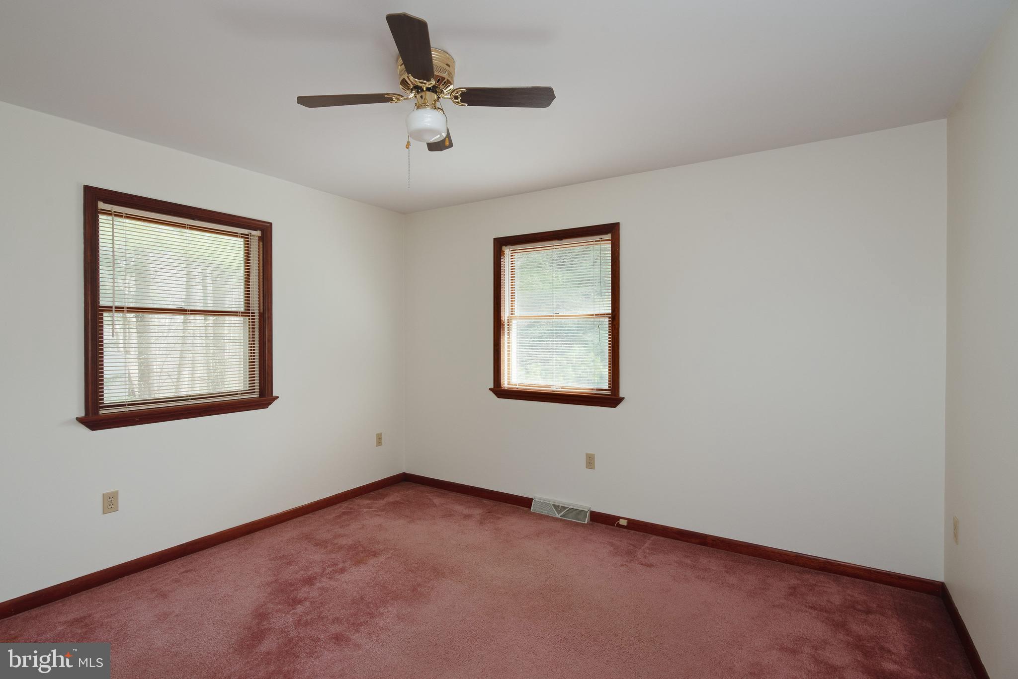 340 Witmer Road Mohnton, PA 19540 - Photo 22 of 35 Bedroom 2