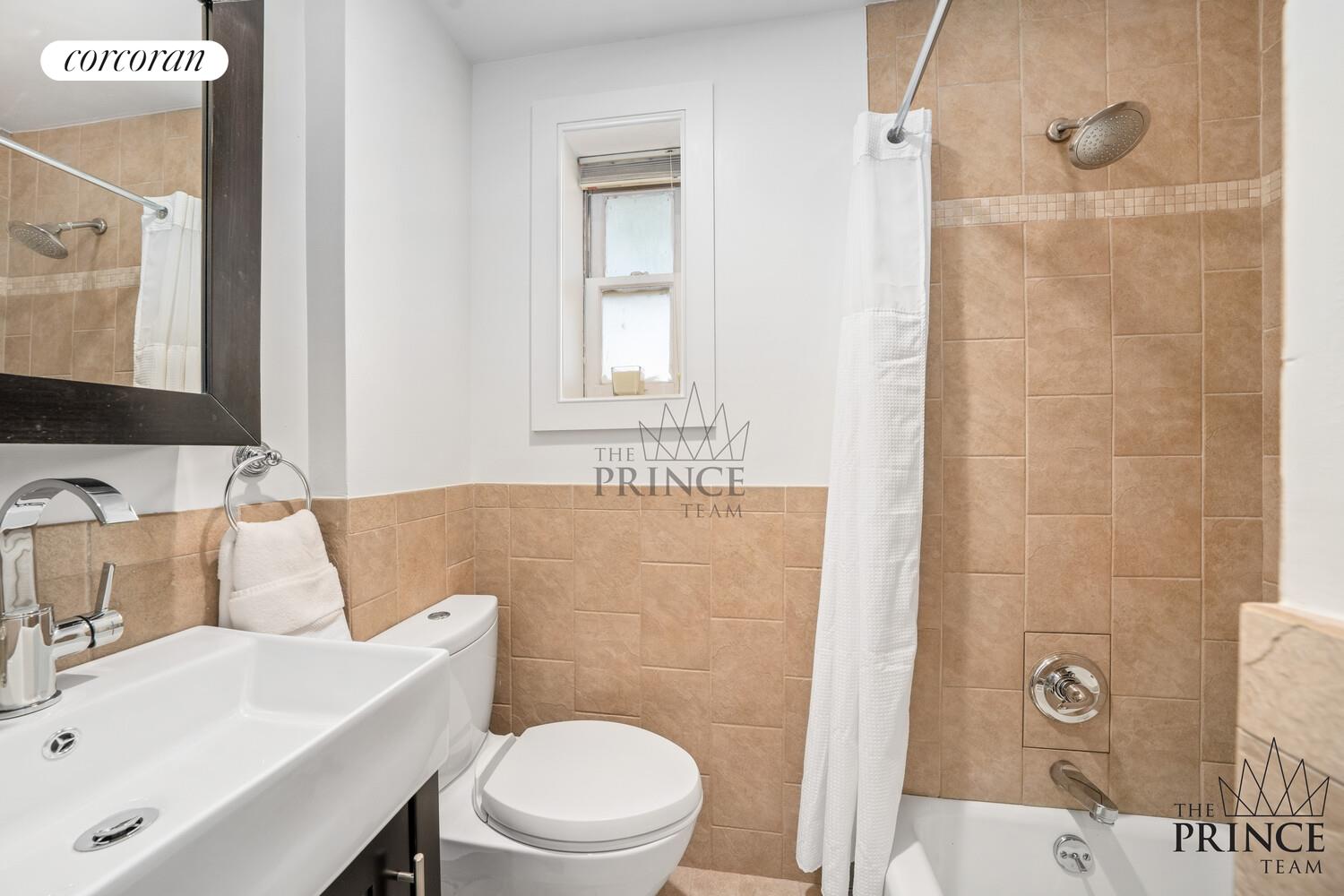 77 Perry Street, Unit 5D Manhattan, NY 10014 - Photo 4 of 7