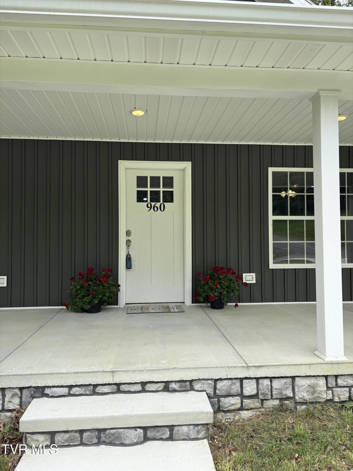 960 East Allens Bridge Road Greeneville, TN 37743 - Photo 36 of 61 IMG_2971