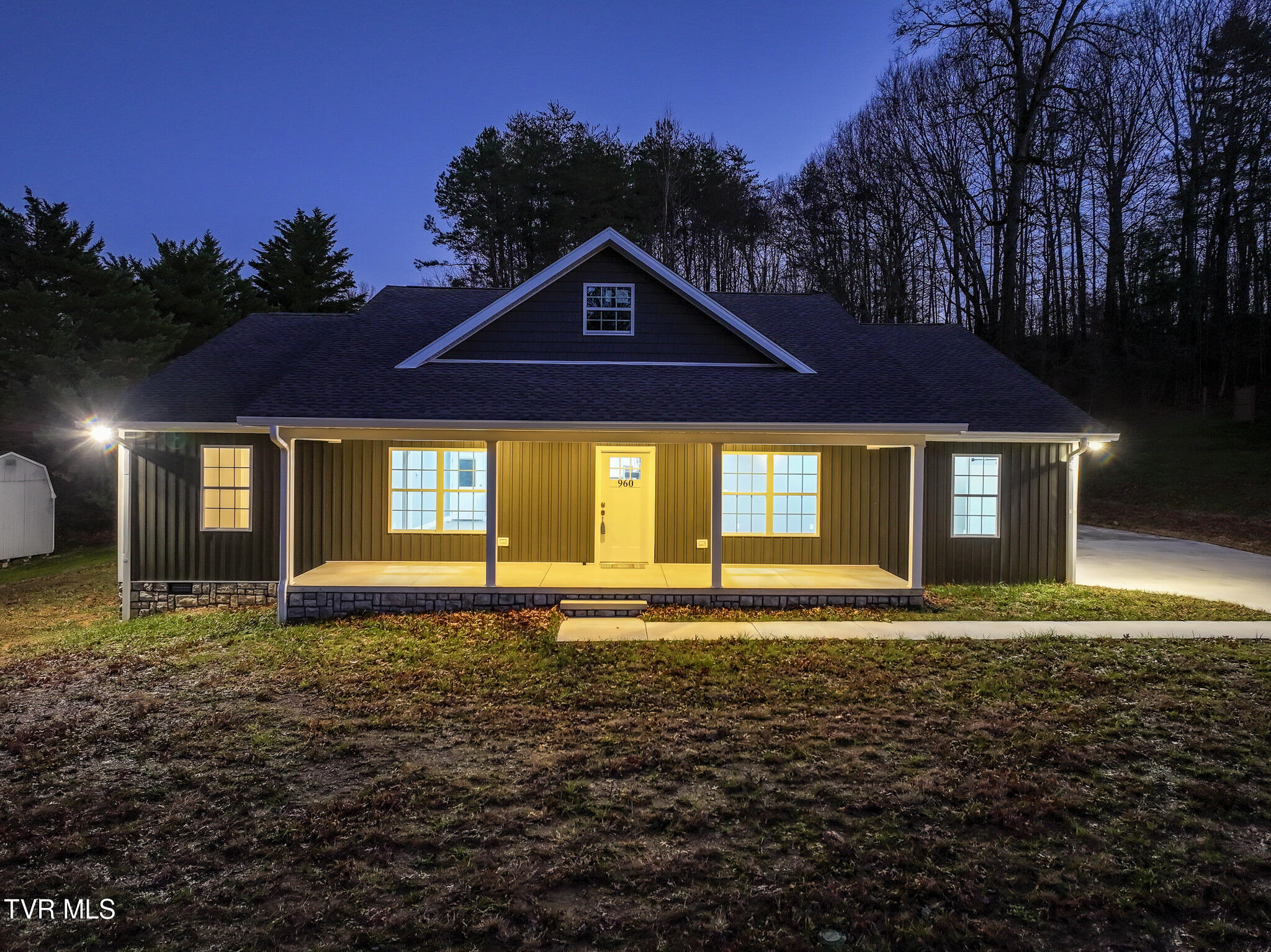 960 East Allens Bridge Road Greeneville, TN 37743 - Photo 57 of 61 IMG_1385