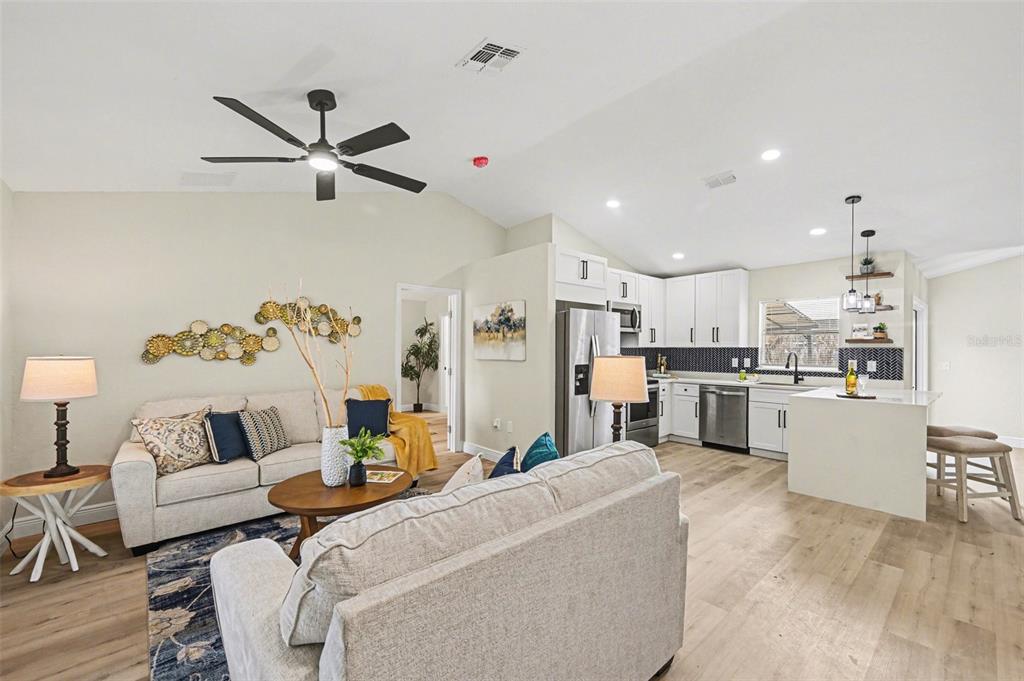 6460 Ainsworth Road Cocoa, FL 32927 - Photo 3 of 28