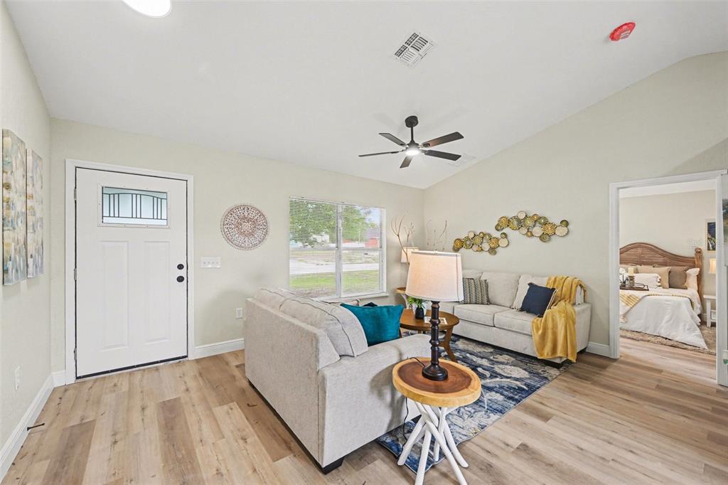 6460 Ainsworth Road Cocoa, FL 32927 - Photo 4 of 28