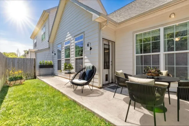 $295,000 | 12153 Abbey Glen Lane, Austin, TX 78753