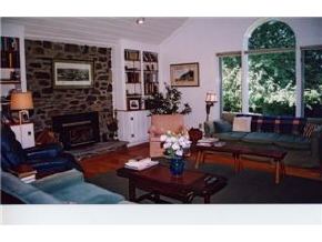 96 Tidewater Farm Road Stratham, NH 03885 - Photo 3 of 4