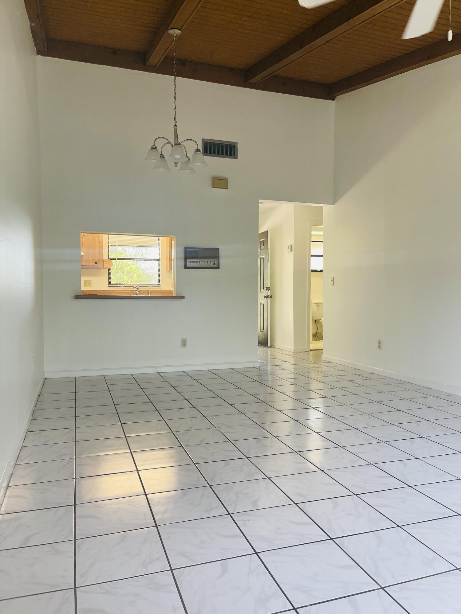 3293 Kirk Road, Unit 6 Lake Worth, FL 33461 - Photo 4 of 15 IMG_1792