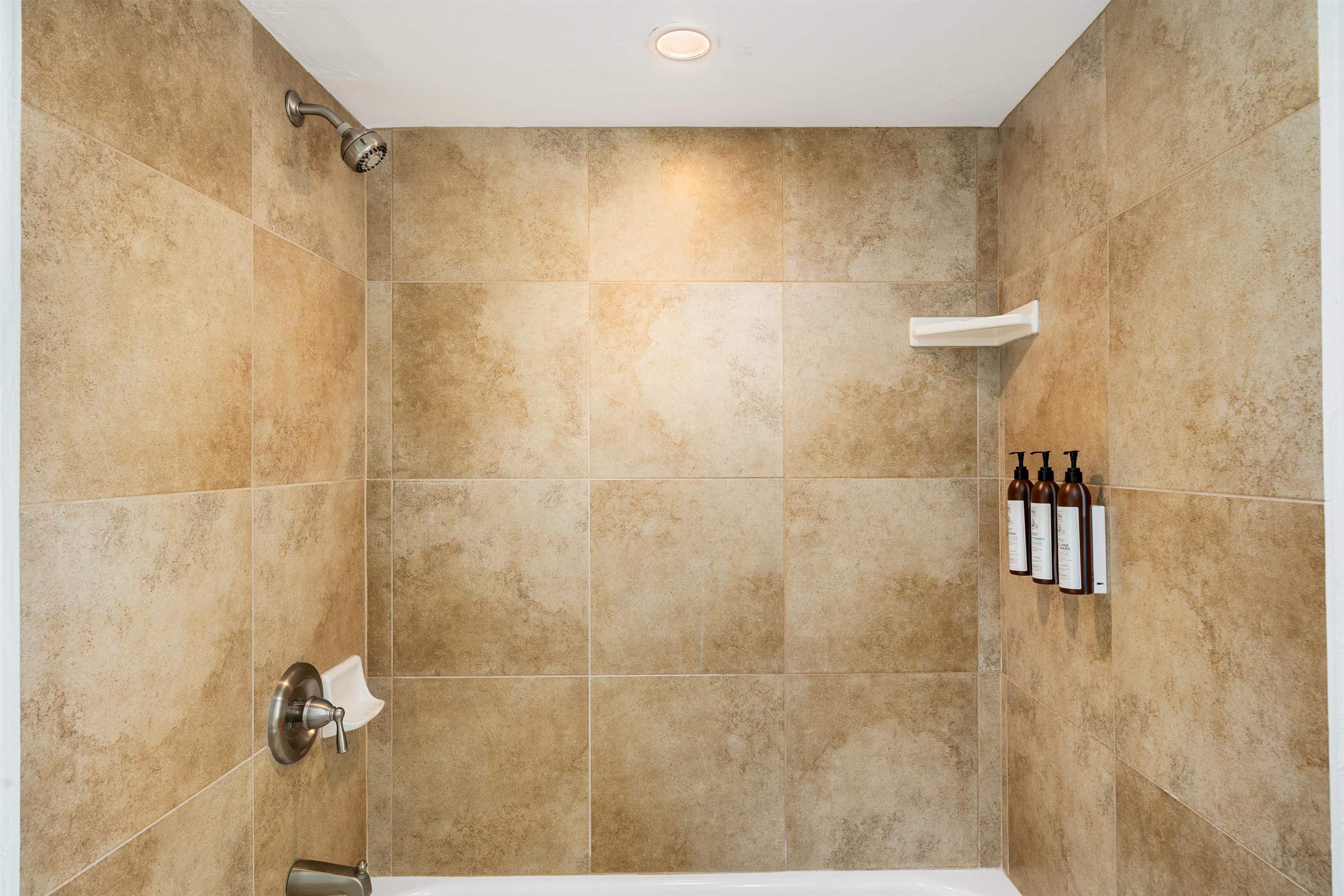 4401 Lower Honoapiilani Road, Unit A501 Lahaina, HI 96761 - Photo 22 of 36