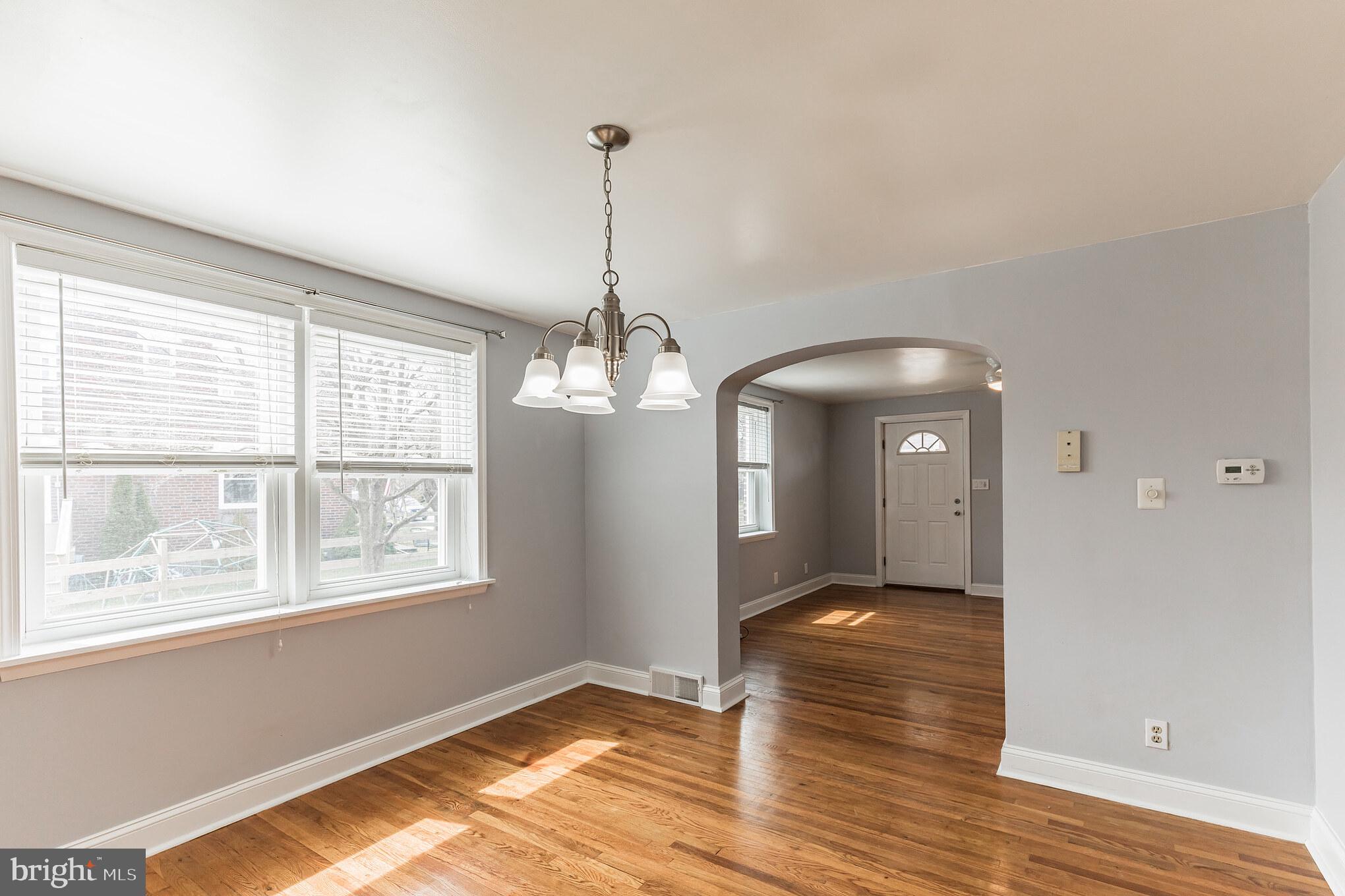 533 Overlook Road Philadelphia, PA 19128 - Photo 10 of 34