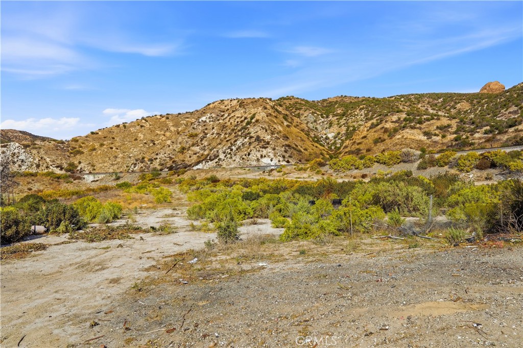 8235 Soledad Canyon Road Acton, CA 93510 - Photo 15 of 16 a view of ocean