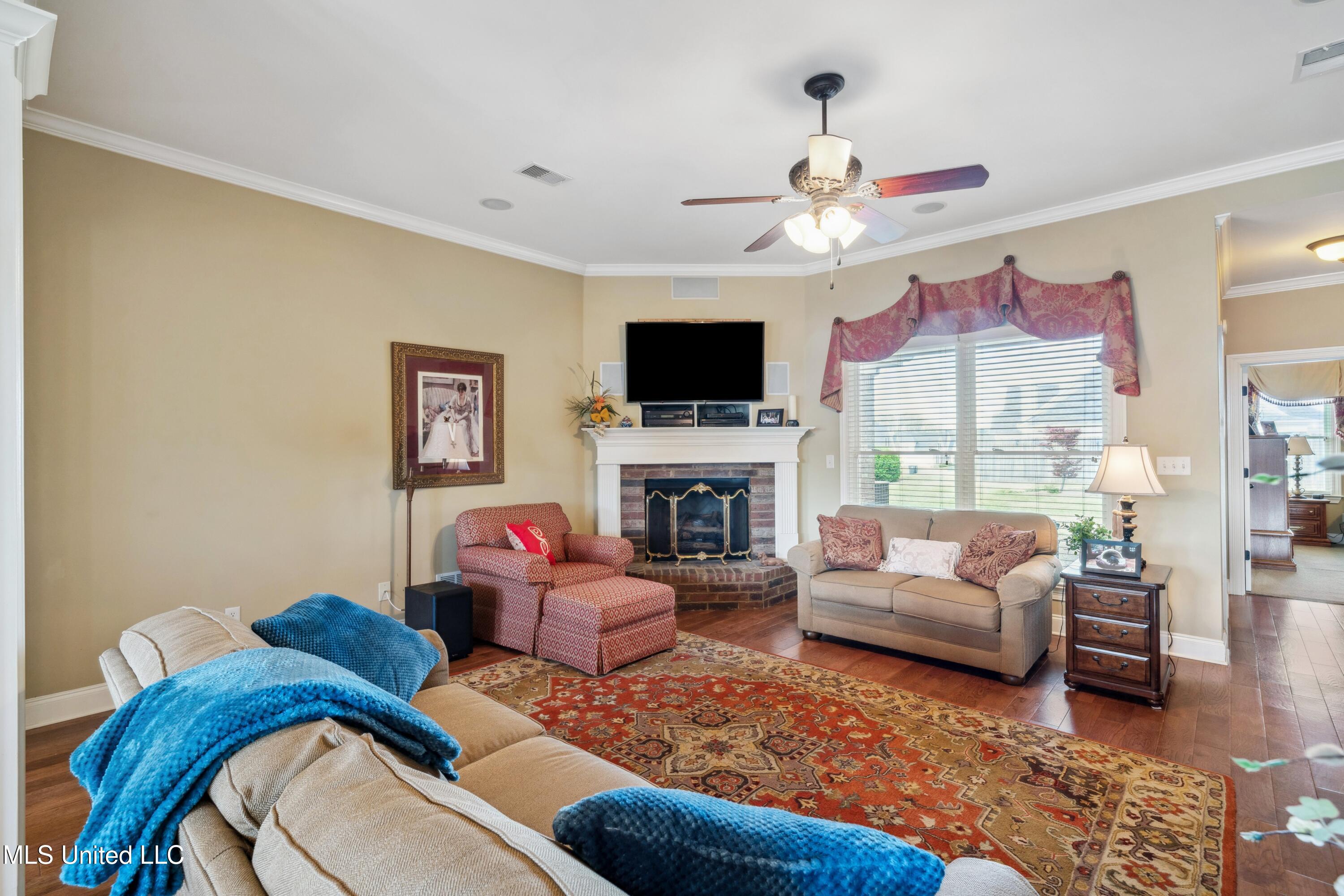 3922 Huntingdon Ln-6