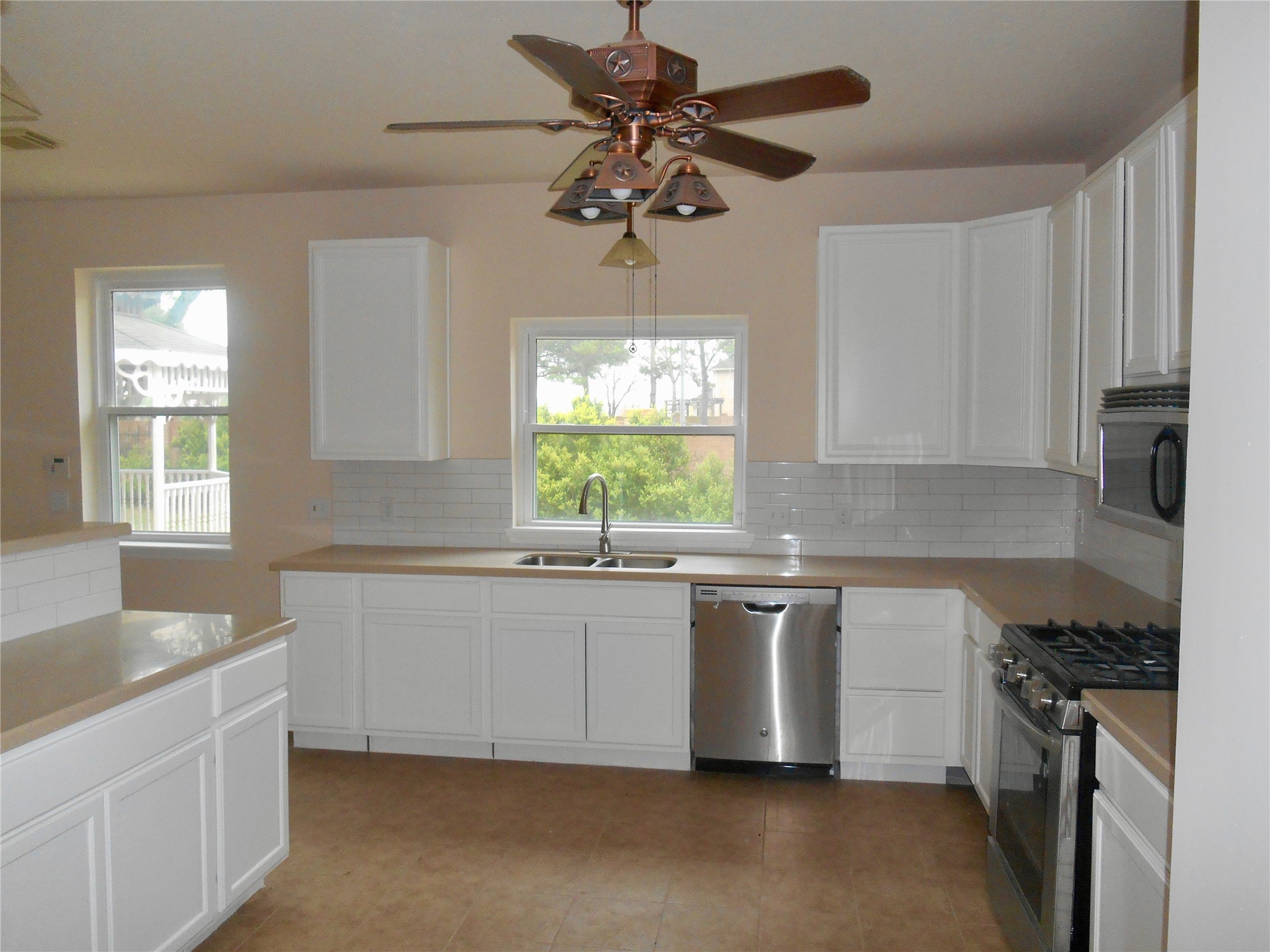 6203 Faulkner Ridge Drive Katy, TX 77450 - Photo 6 of 20