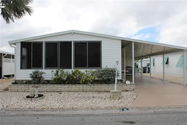 $1,850 | 2107 Palma Sola Boulevard, Unit 8, Bradenton, FL 34209