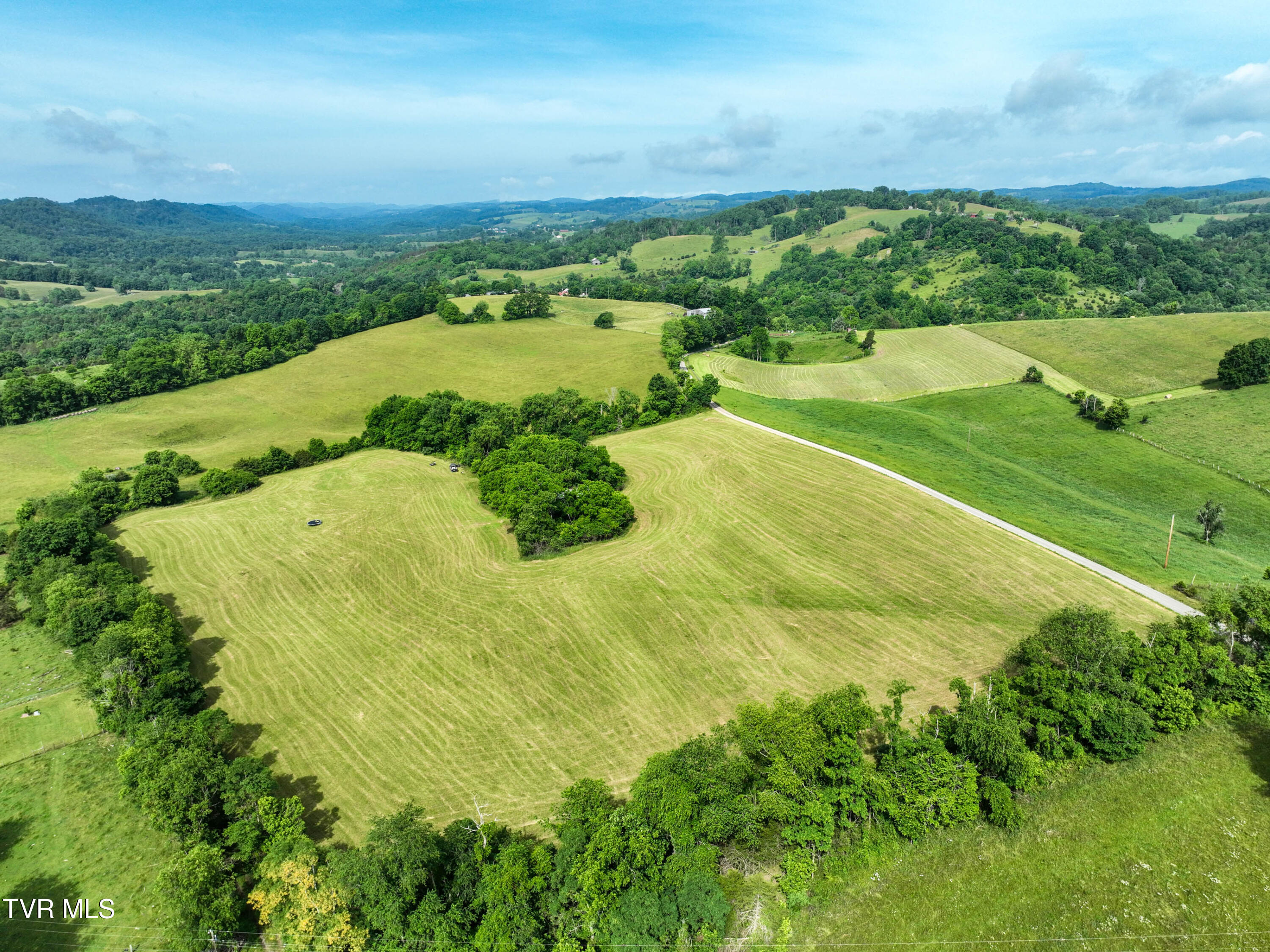 Lot 2 Wayside Meadows Road, Unit 2 Nickelsville, VA 24271 - Photo 40 of 41 Wayside Meadows Rd Drone GLOV-3
