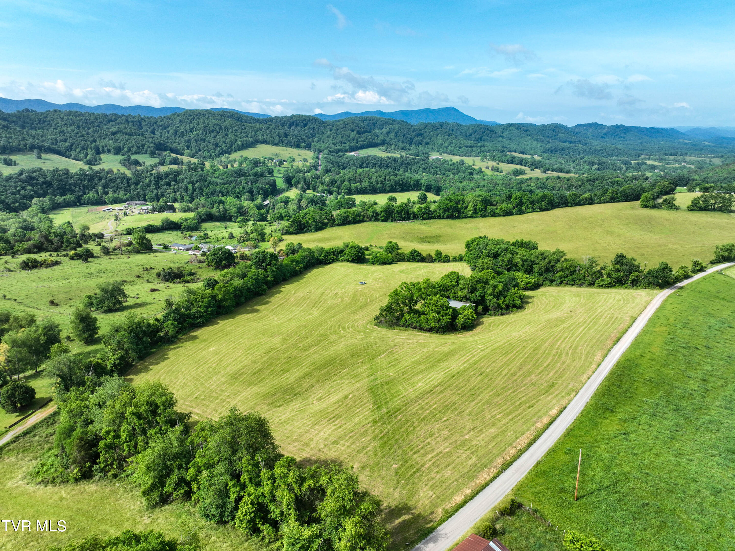 Lot 2 Wayside Meadows Road, Unit 2 Nickelsville, VA 24271 - Photo 9 of 41 Wayside Meadows Rd Drone GLOV