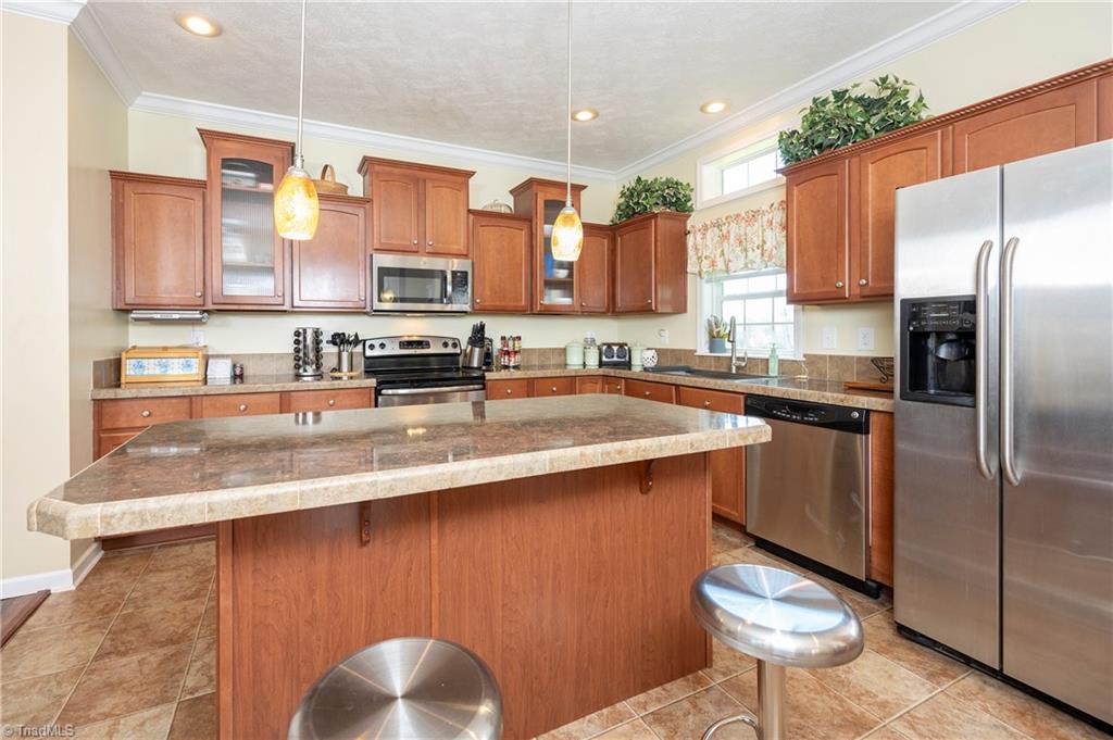 2532 Baltimore Road East Bend, NC 27018 - Photo 8 of 29 Gallery Image 8