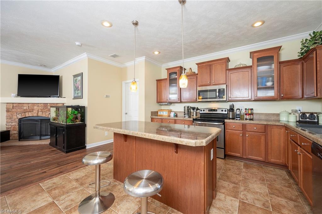 2532 Baltimore Road East Bend, NC 27018 - Photo 9 of 29 Gallery Image 9