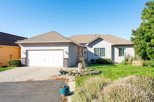 $525,000 | 12102 South Troon Lane, Spokane, WA 99223