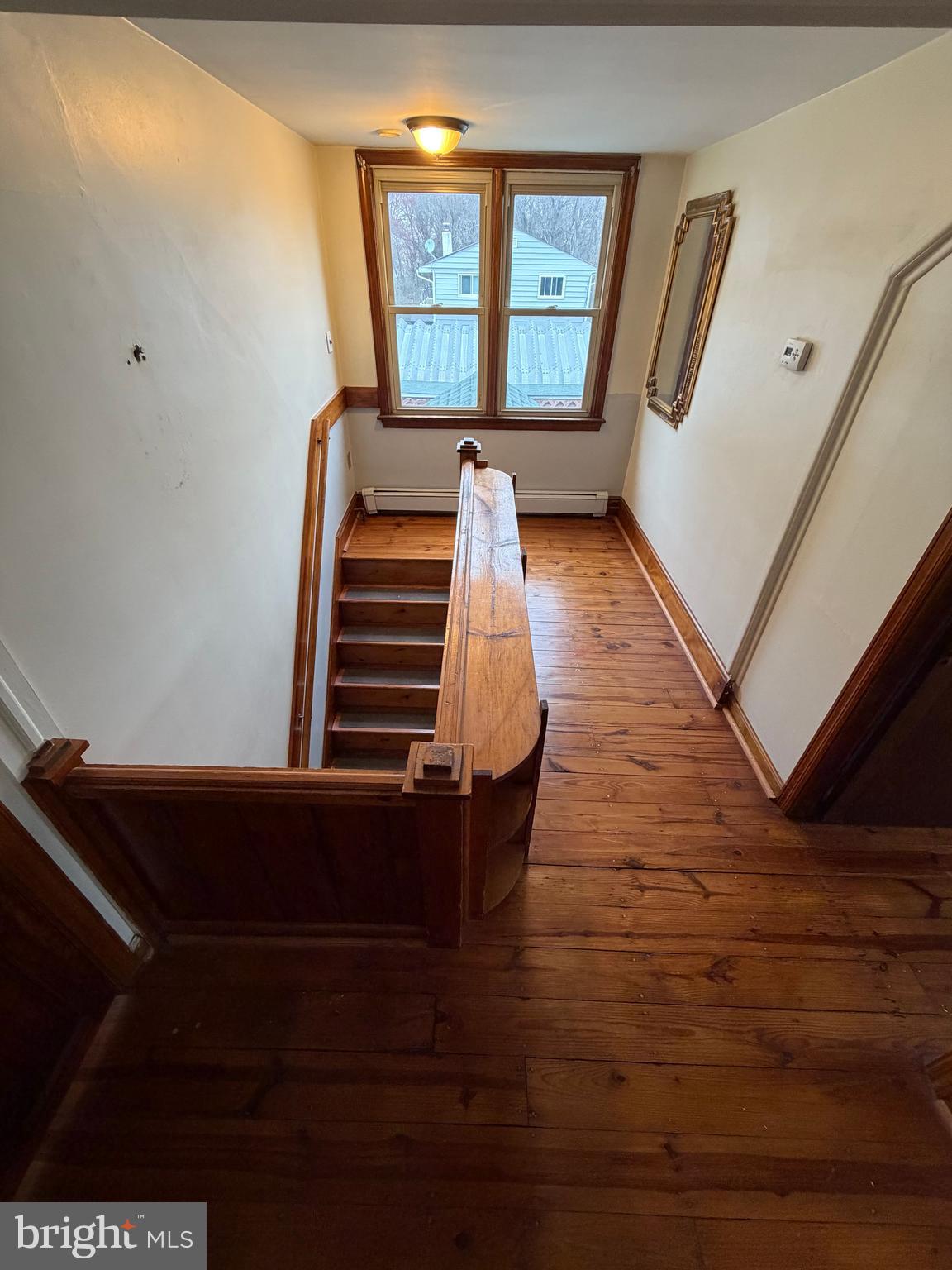 702 Newport Road Bristol, PA 19007 - Photo 21 of 32