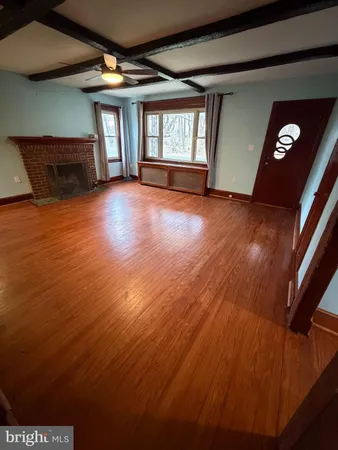 $2,700 | 702 Newport Road, Bristol, PA 19007