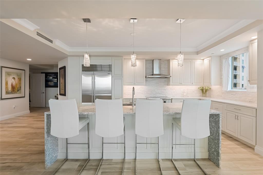 795 Collany Road, Unit 201 Tierra Verde, FL 33715 - Photo 20 of 73 Gallery Image 20