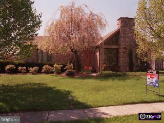 824 Cliff Road Bensalem, PA 19020 - Photo 1 of 1 Gallery Image 1