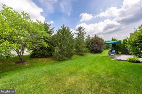 $500,000 | 27 Embassy Drive, Swedesboro, NJ 08085