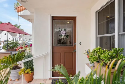 $3,685,000 | 120 Coral Avenue, Newport Beach, CA 92662