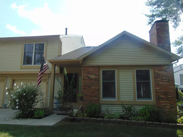 $187,500 | 4930 Pinebrook Drive, Unit 5, Fort Wayne, IN 46804