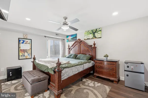 $243,000 | 13205 Dairymaid Drive, Unit 63, Germantown, MD 20874