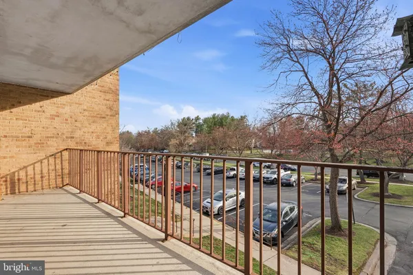 $243,000 | 13205 Dairymaid Drive, Unit 63, Germantown, MD 20874