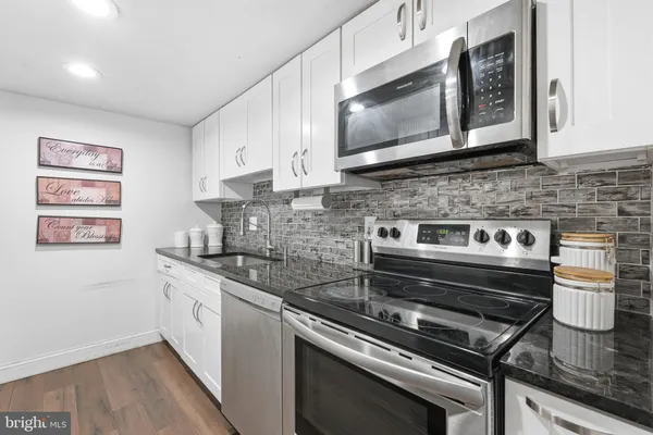 $243,000 | 13205 Dairymaid Drive, Unit 63, Germantown, MD 20874