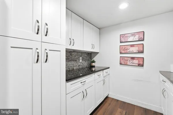 $243,000 | 13205 Dairymaid Drive, Unit 63, Germantown, MD 20874