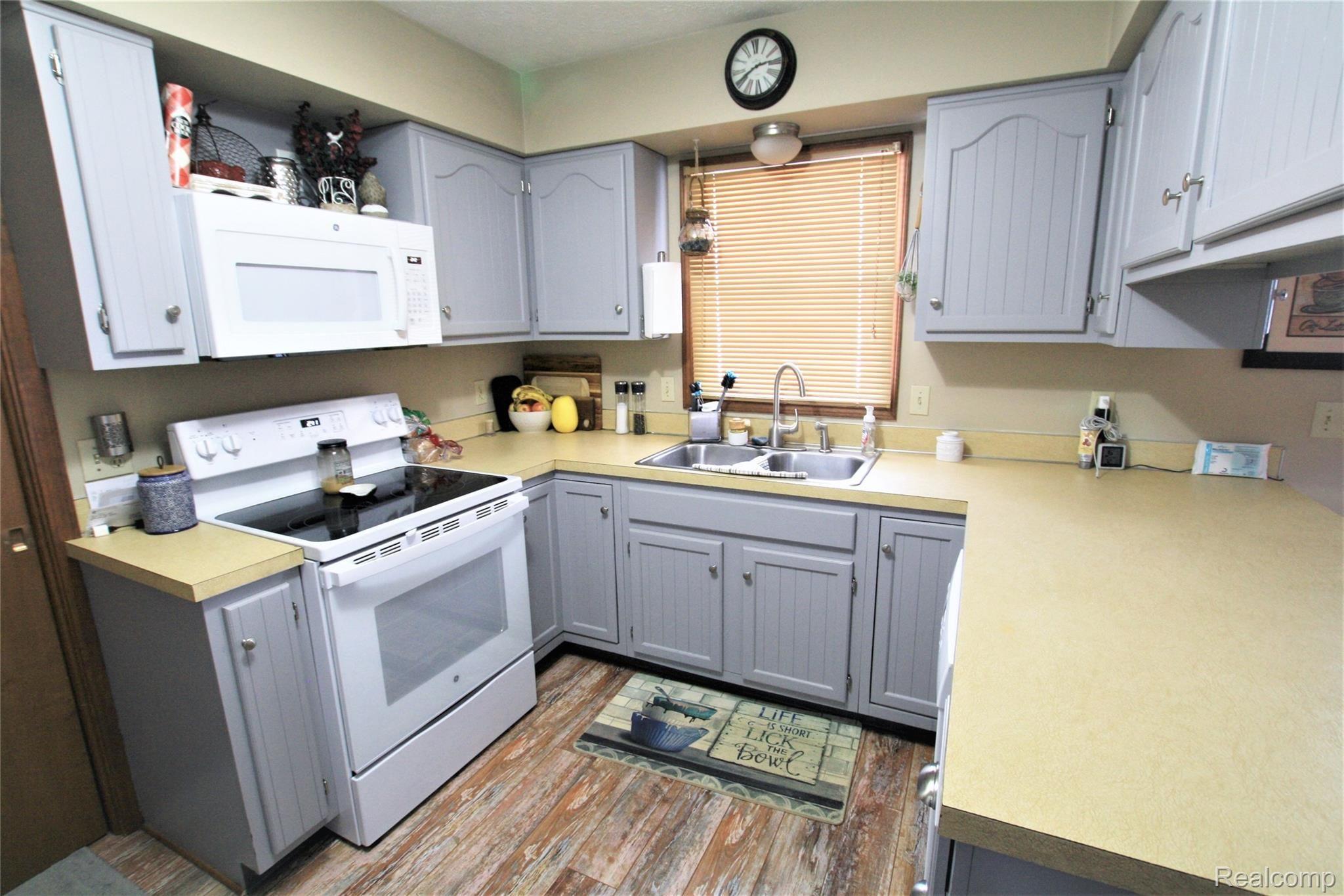 2450 Epley Road Williamston, MI 48895 - Photo 15 of 30 IMG_2864.JPG