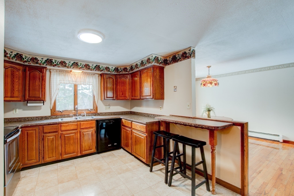 207 Sherbert Road Ashburnham, MA 01430 - Photo 6 of 40